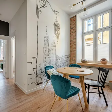 Cathy's In Kazimierz Apartment